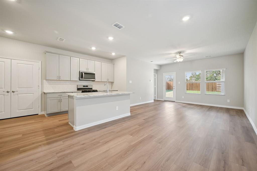 1605 Arches Road