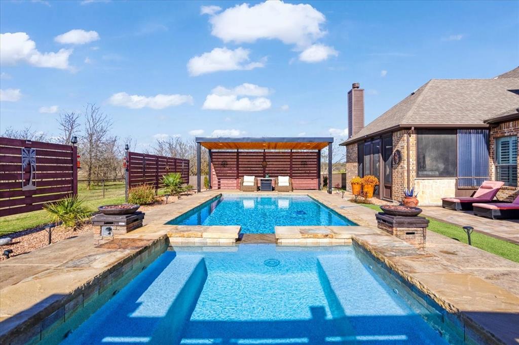 Poetry Ranch - Residential