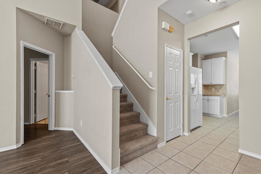 PASQUINELLIS PARKER ESTATES PH 1 - Residential Lease