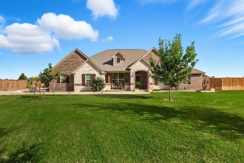 Property photo of 142 high ridge court, decatur, TX 76234