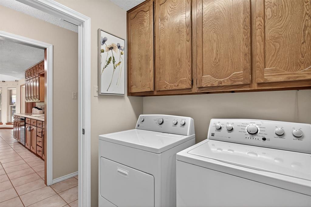 Mc Kamy Oaks Add - Residential