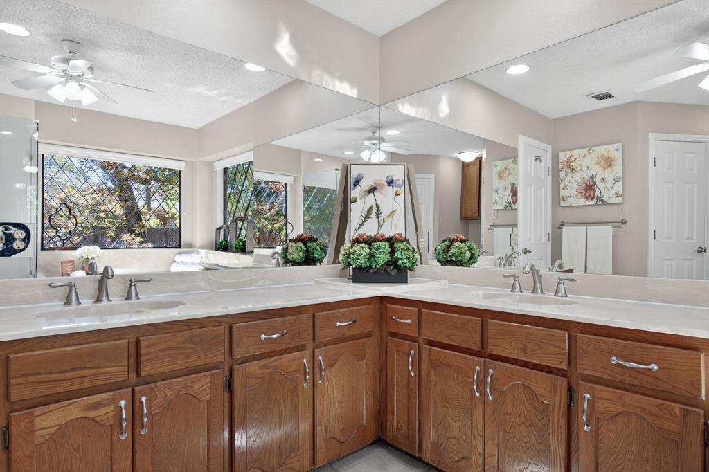 Mc Kamy Oaks Add - Residential