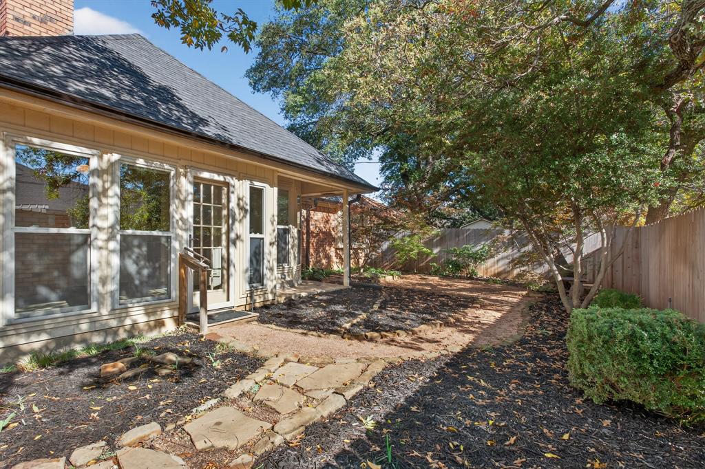 Mc Kamy Oaks Add - Residential