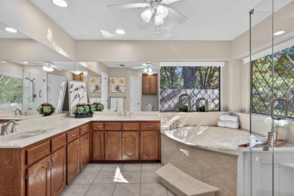 Mc Kamy Oaks Add - Residential