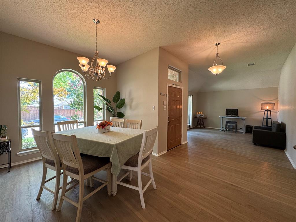 2075 Sunset Lane