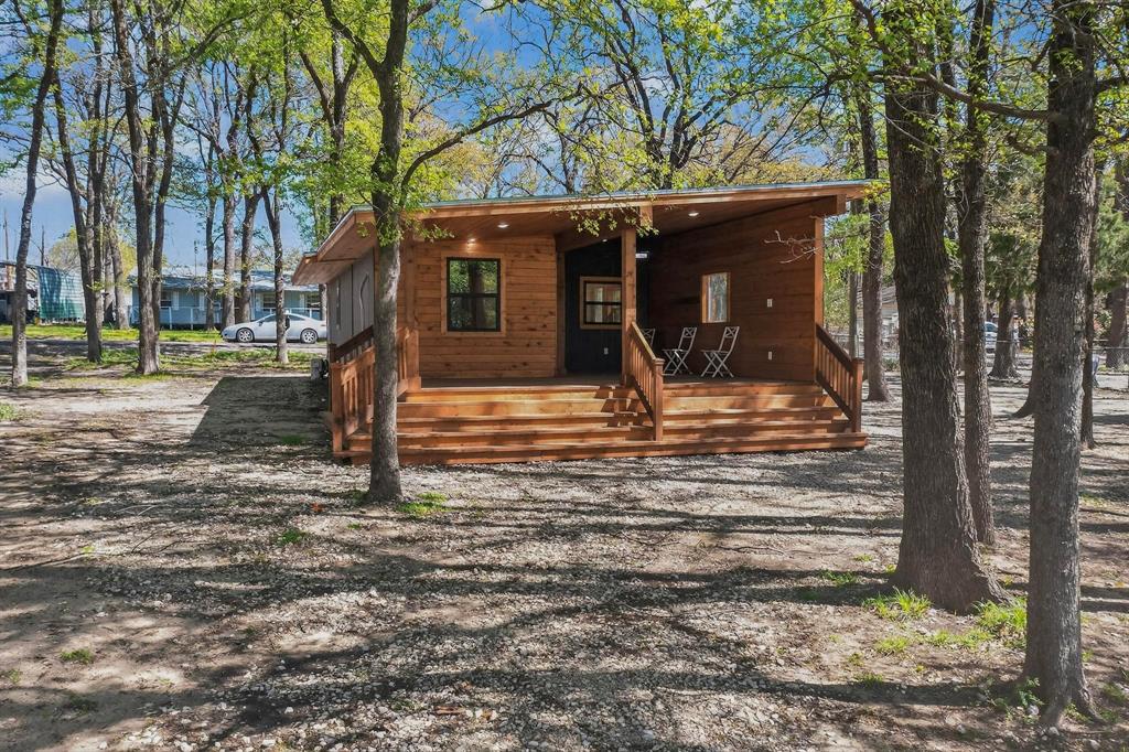 Whispering Oaks - Residential