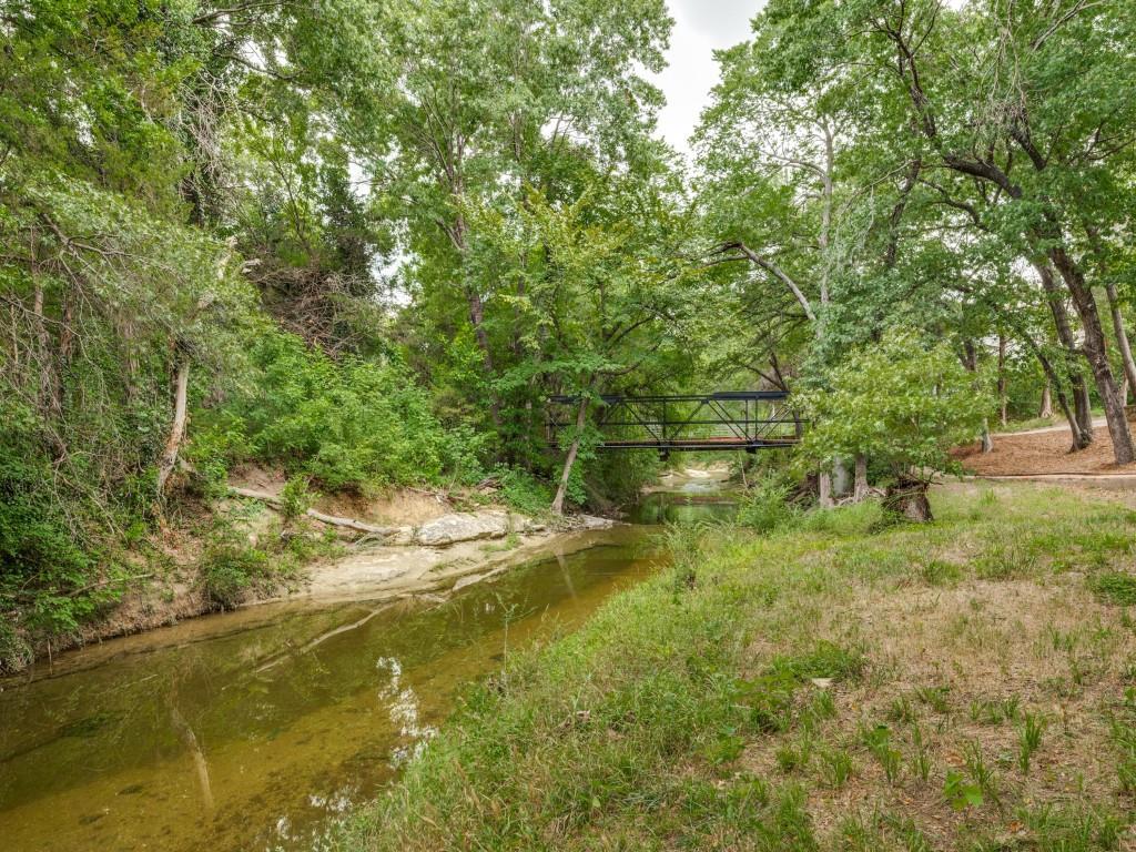 1408 N Cedar Hill Road