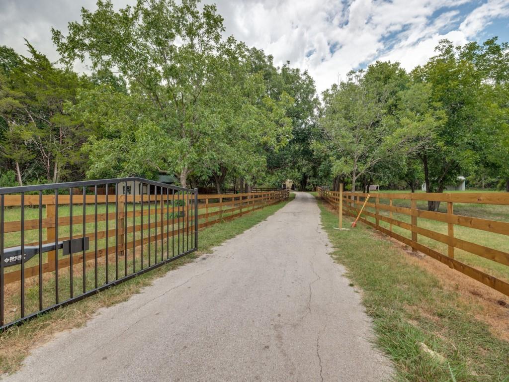1408 N Cedar Hill Road