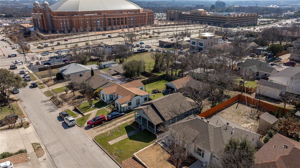 Queensborough Heights Add - Land