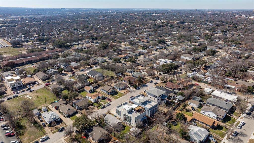 Queensborough Heights Add - Land