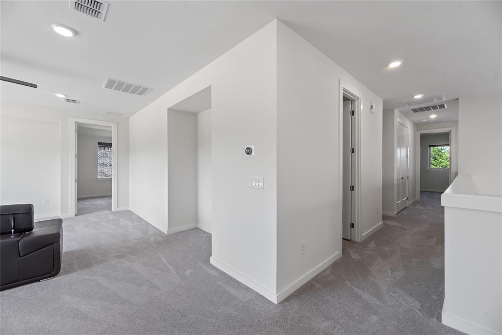 Mainvue At Phillips Creek Ranc - Residential Lease