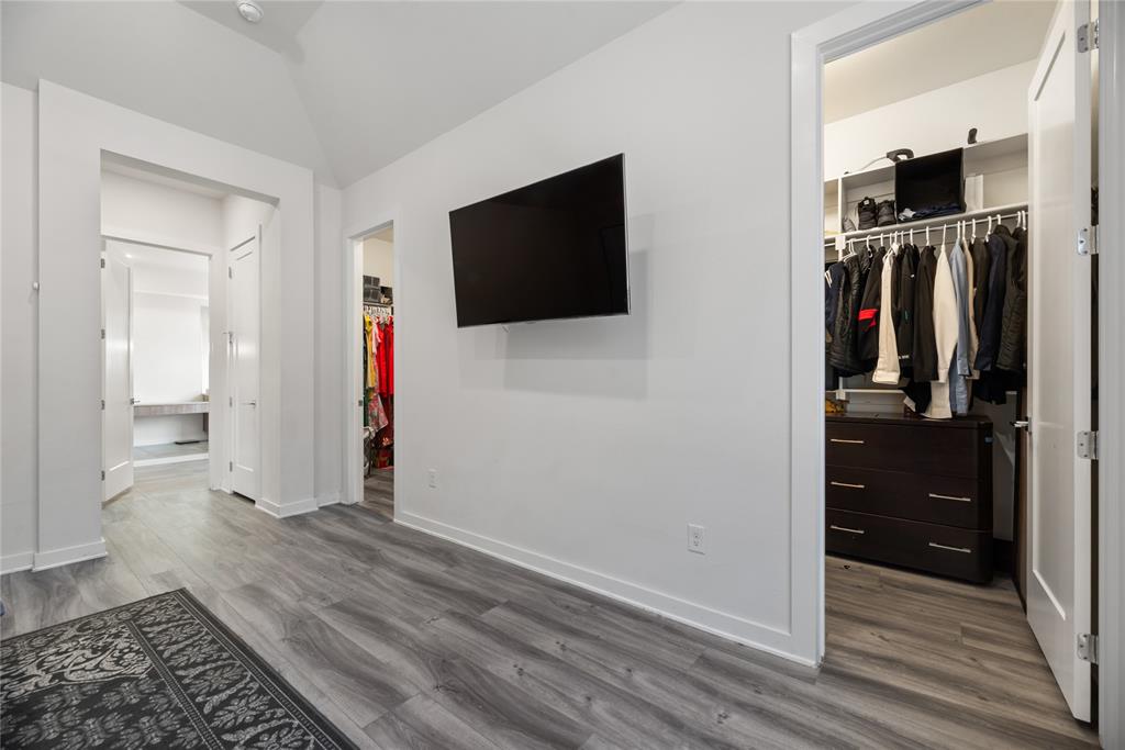 Mainvue At Phillips Creek Ranc - Residential Lease