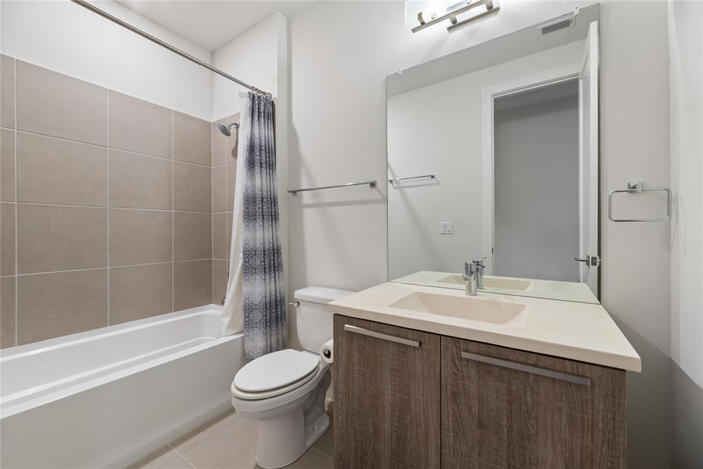 Mainvue At Phillips Creek Ranc - Residential Lease