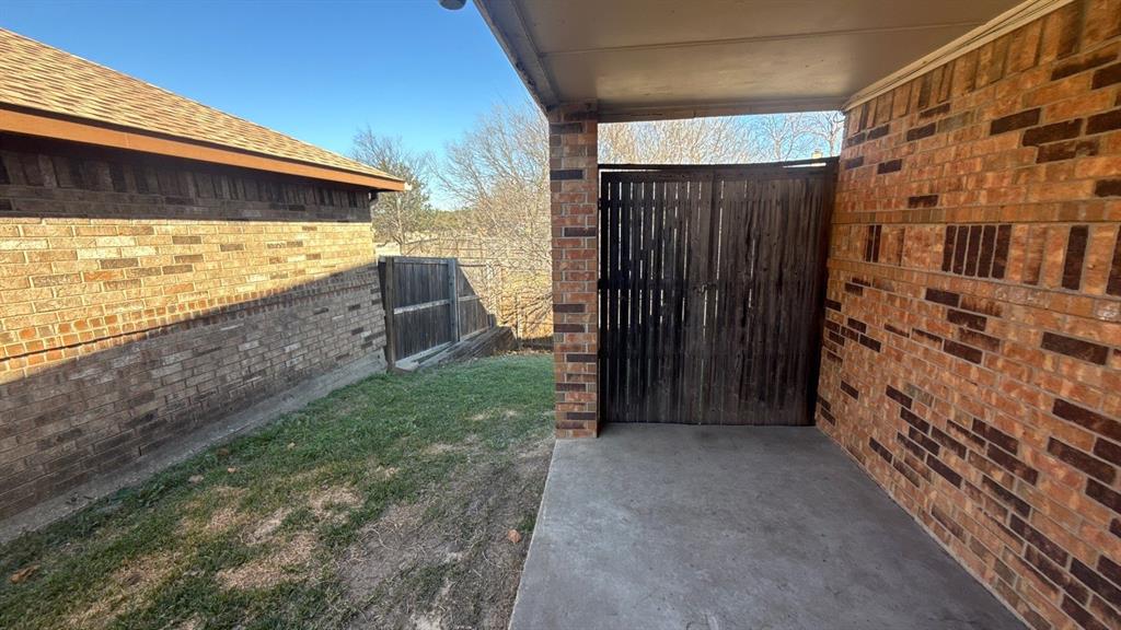 East Meadows Village - Residential