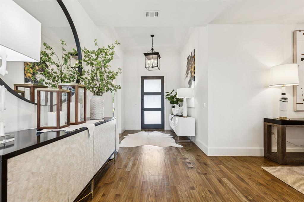 Villas-Hidden Knoll - Residential