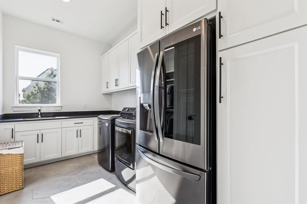 Villas-Hidden Knoll - Residential