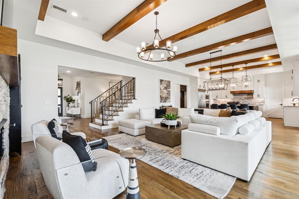 Villas-Hidden Knoll - Residential