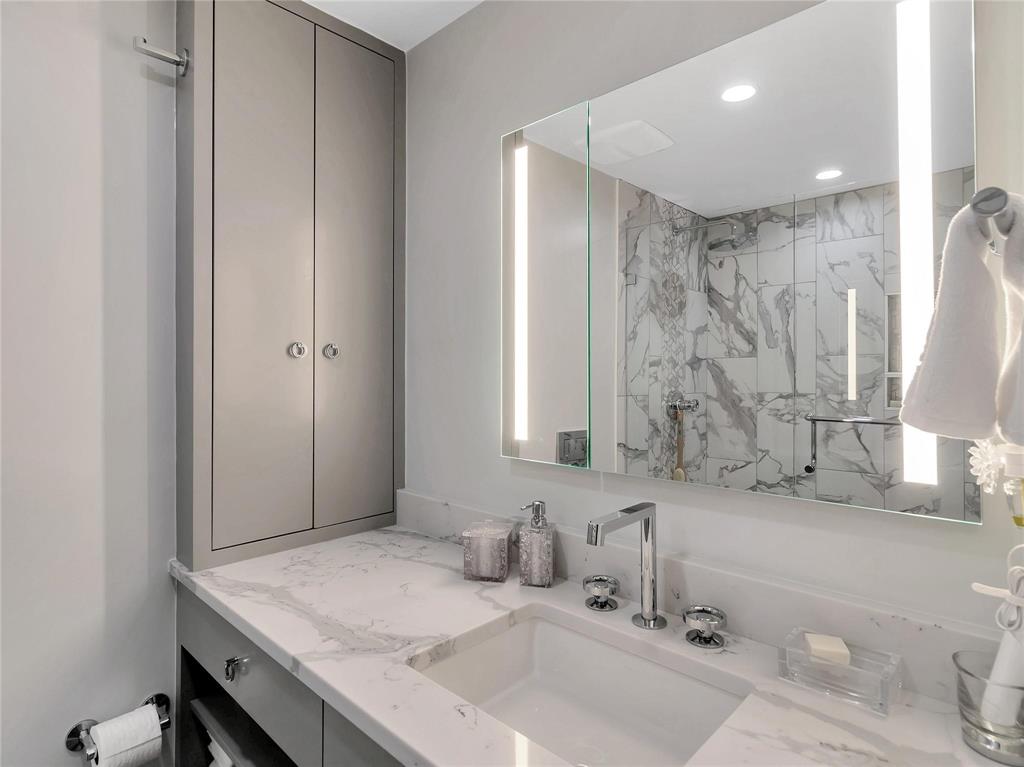 Latour Condo - Residential