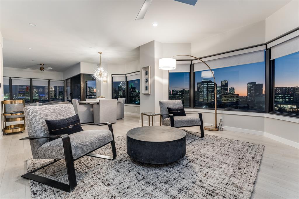 Latour Condo - Residential