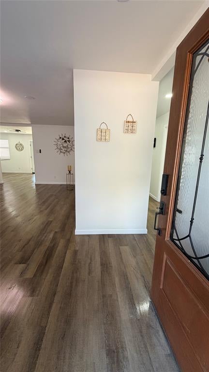 1326 TANAGER Lane