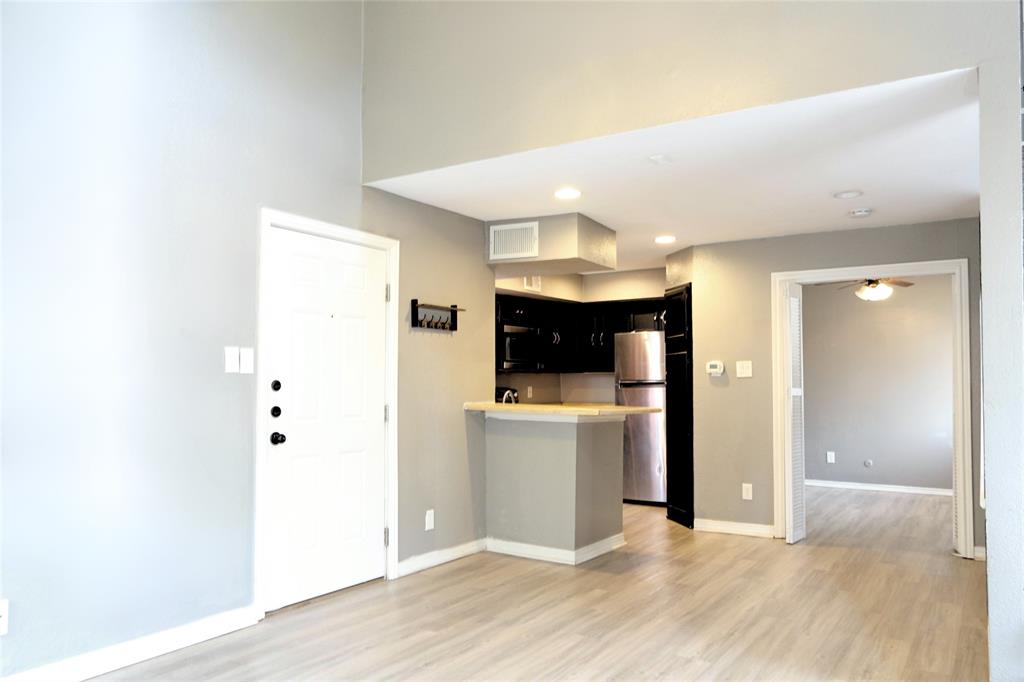9805 Walnut Street 212