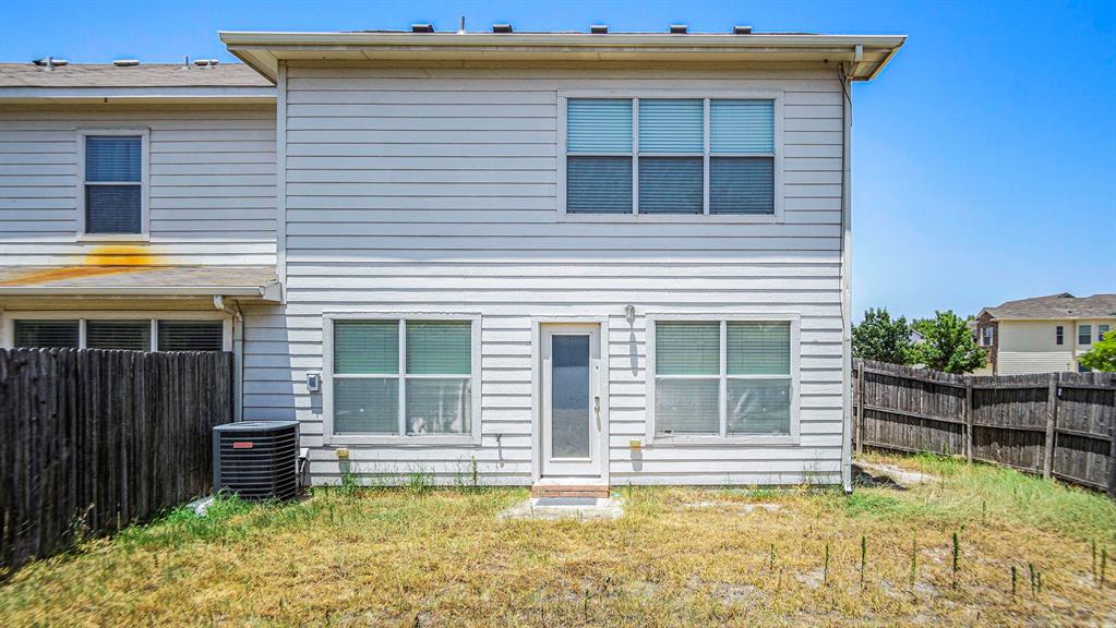 Villages Of Chisholm Ridge Th - Residential Lease