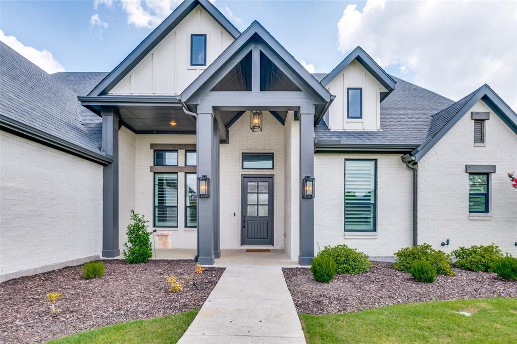 307 Broadmoor Drive