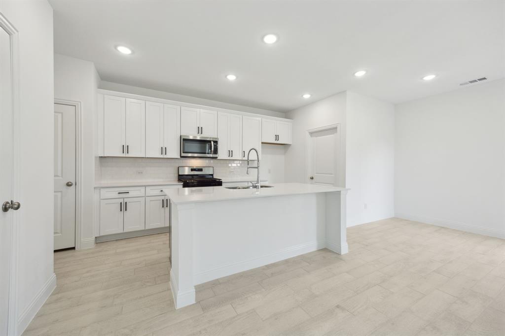 1221 Triton Drive