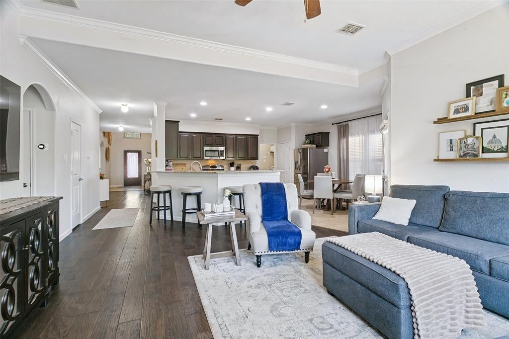 11704 Hamptonbrook Drive