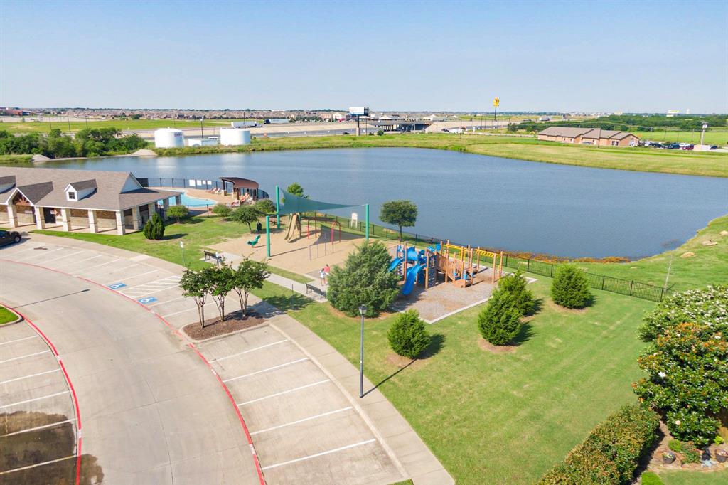 Verandah Ph I E - Residential