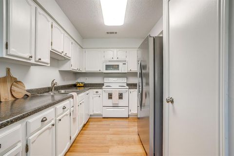 Tiny photo for 925 Purcell Drive, Plano, TX 75025 (MLS # 21083610)