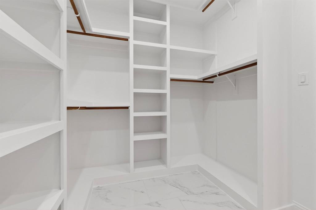 Paradise Bay - Residential