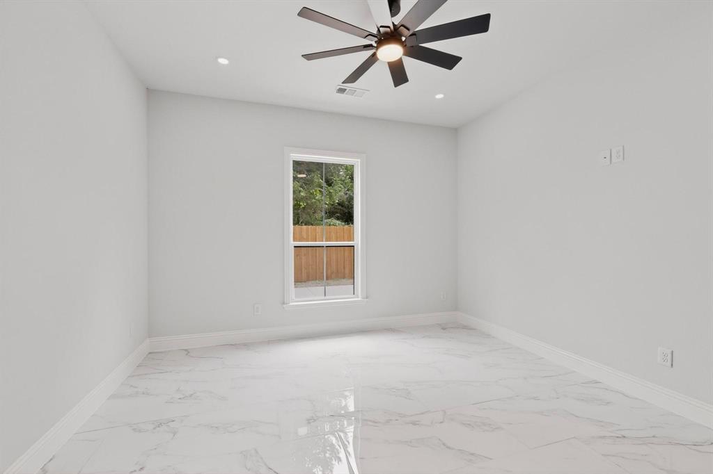 Paradise Bay - Residential