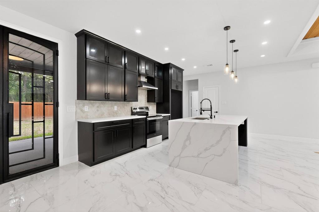 Paradise Bay - Residential