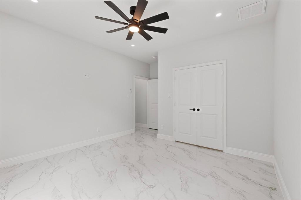 Paradise Bay - Residential