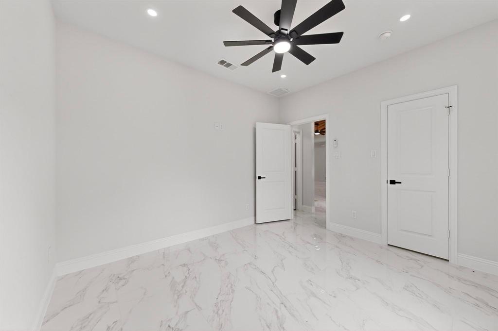 Paradise Bay - Residential