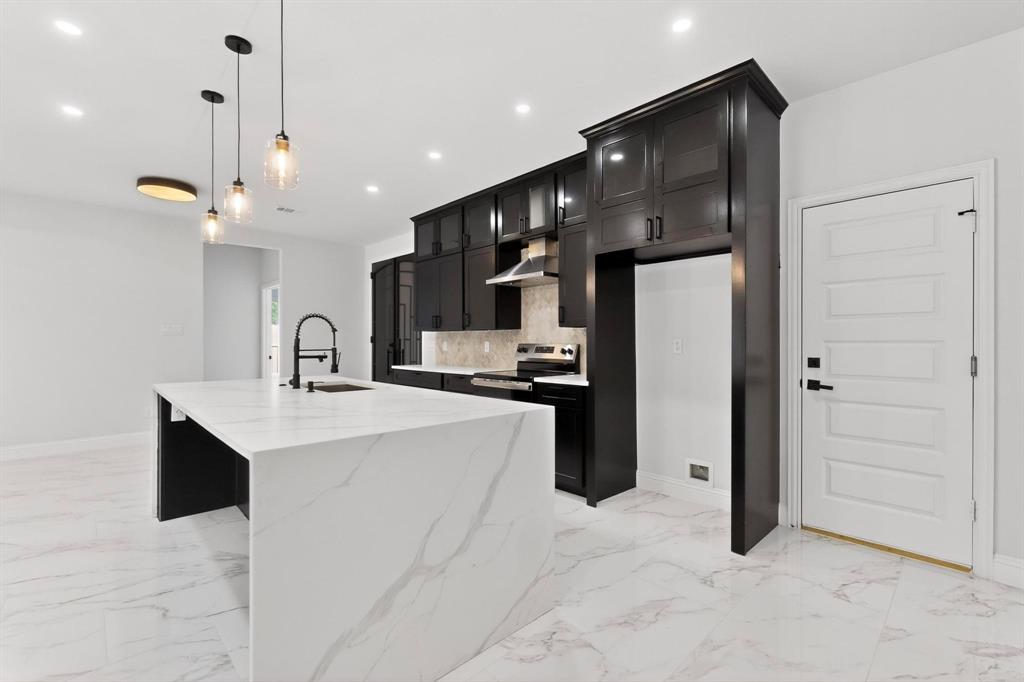 Paradise Bay - Residential