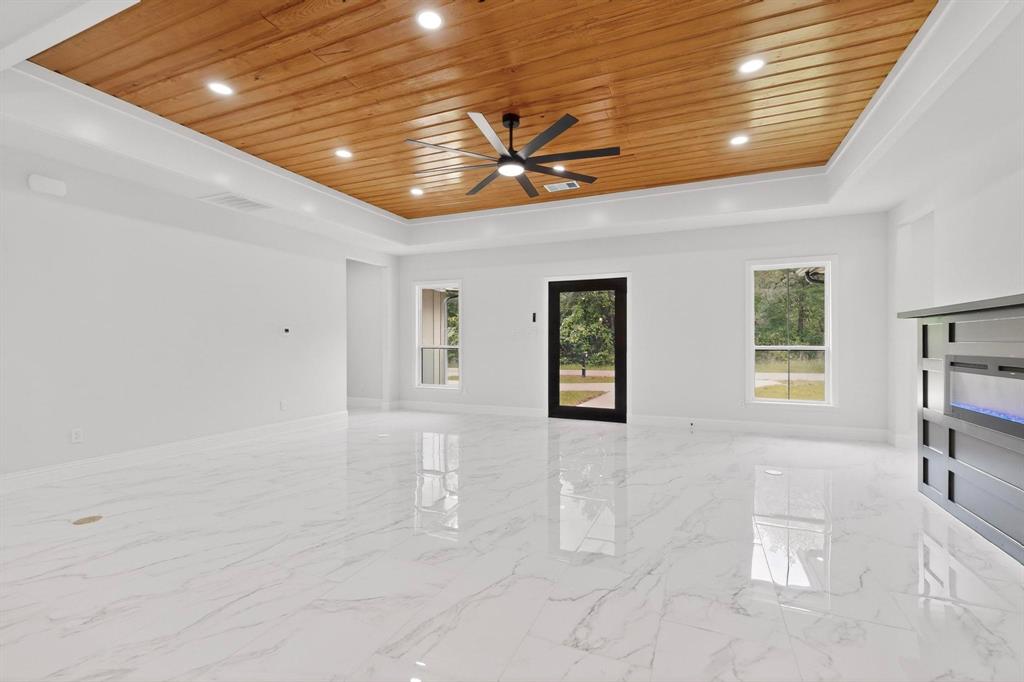 Paradise Bay - Residential