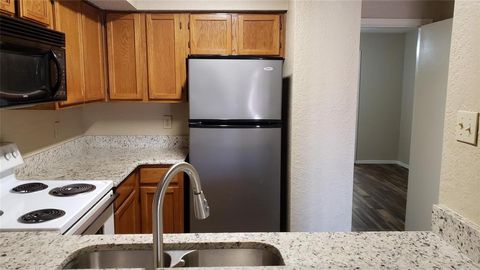 9811 Walnut Street 108 Dallas TX 75243