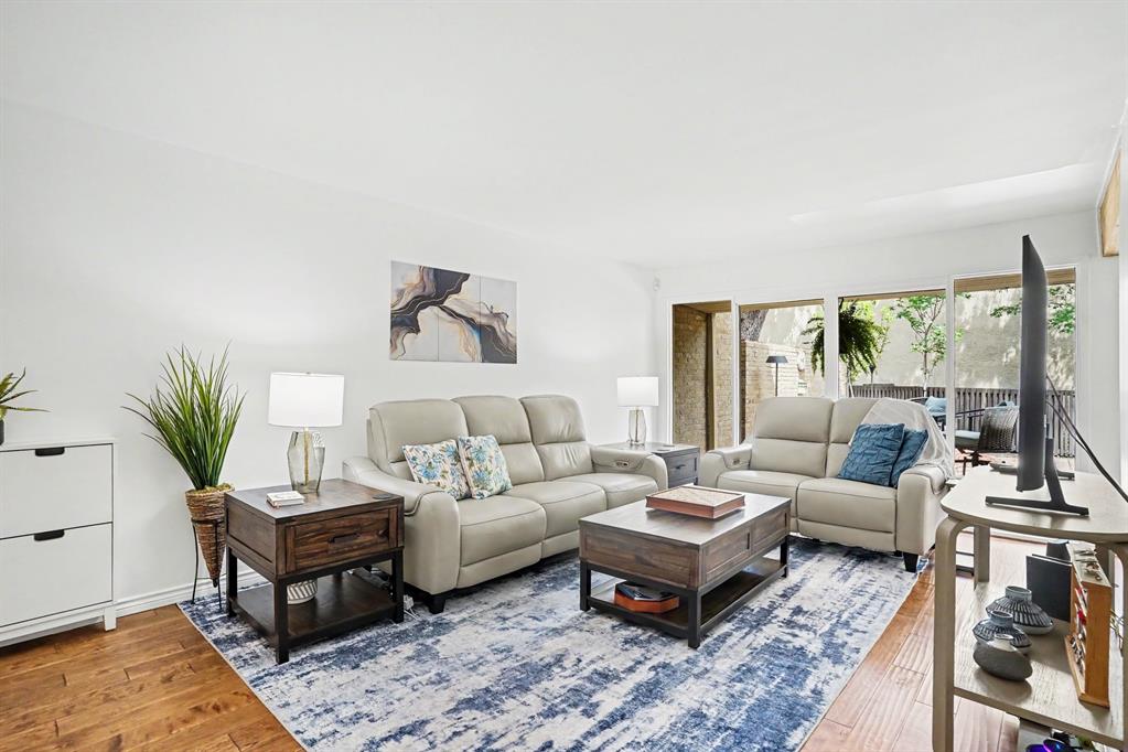 1814 Mojave Place