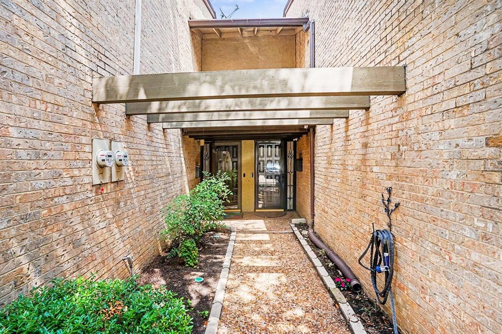 1814 Mojave Place