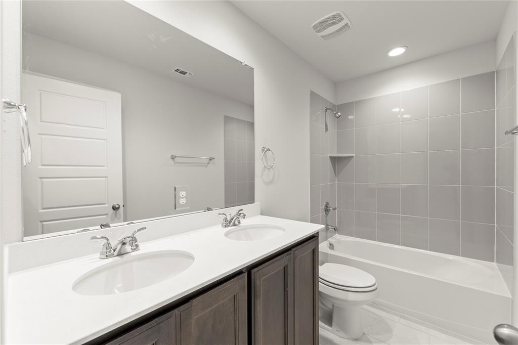 Keeneland - Residential