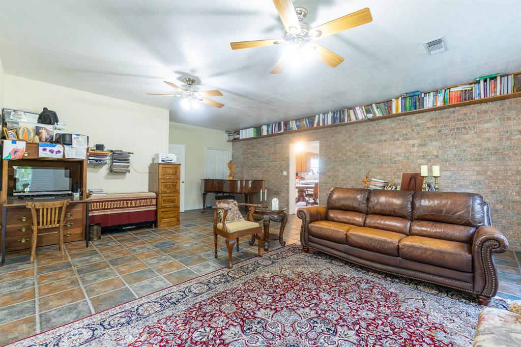 Shady Oaks Estates - Residential