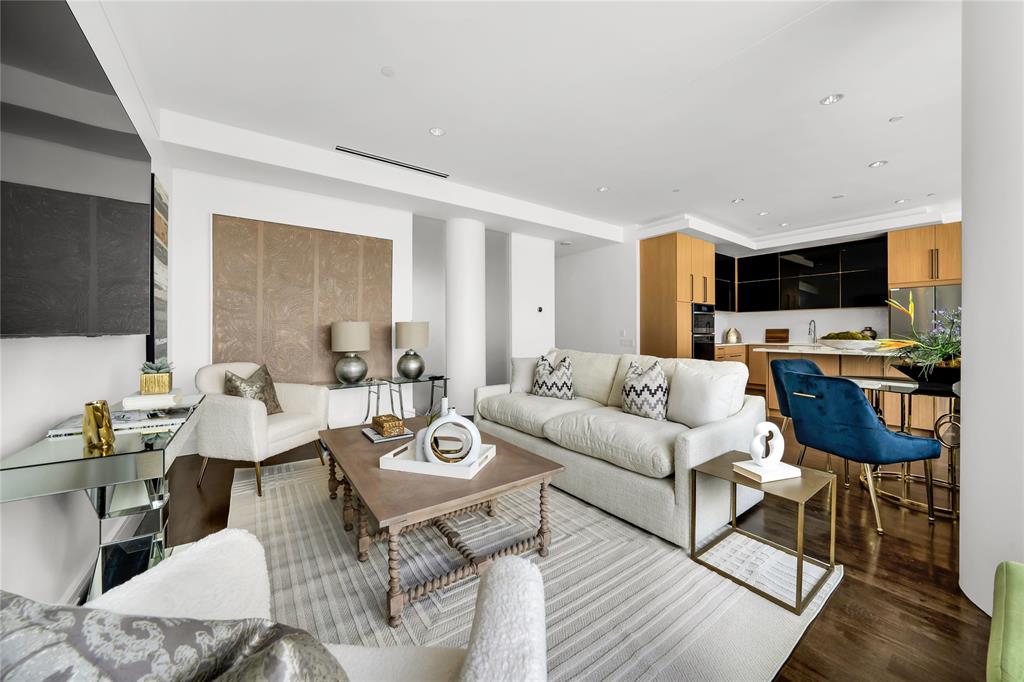 South Tower Residences - Residential