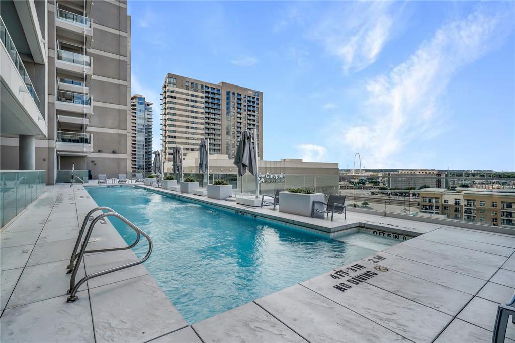 South Tower Residences - Residential