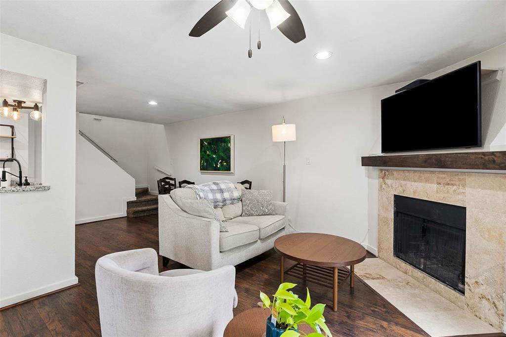 Parkside Cedar Spgs Condo - Residential