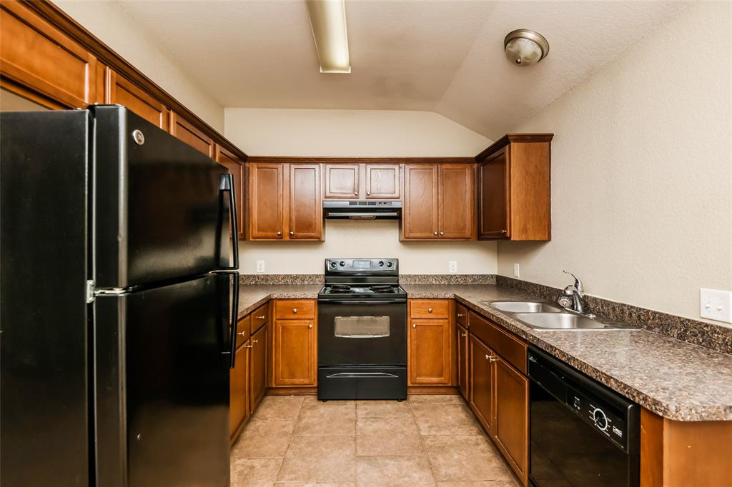 Windsor Park Sub - Residential Lease