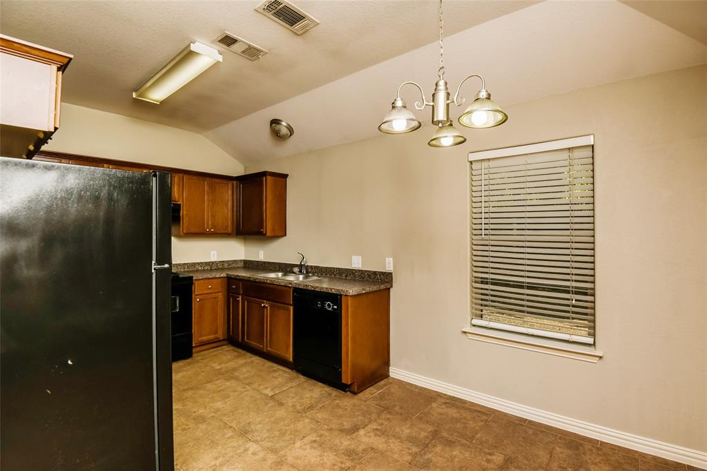 Windsor Park Sub - Residential Lease