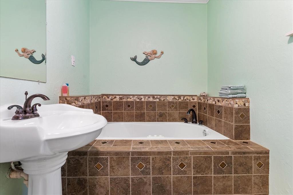 Hi-Land Shores - Residential Lease