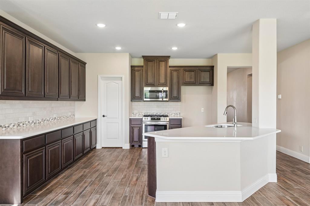 1228 Abbeygreen Road